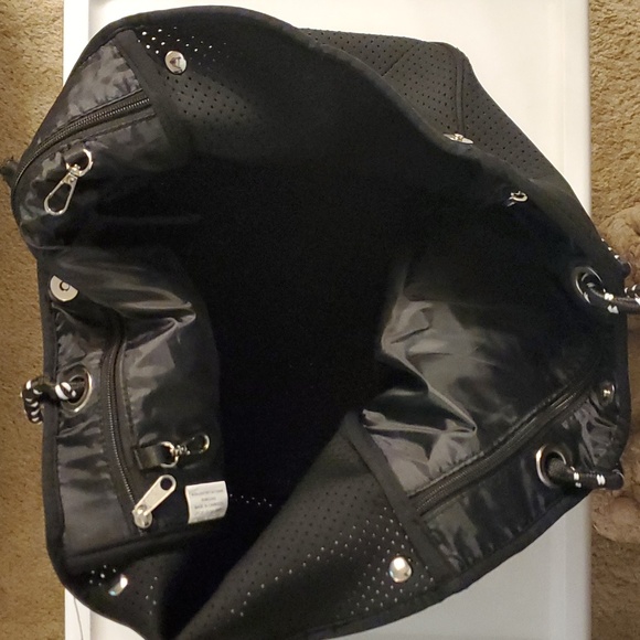 Large Neoprene Tote - Picture 5 of 10